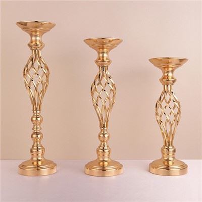 Zelta kāzu centra statīvs