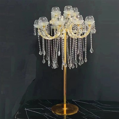 Galda kristāla svečturi